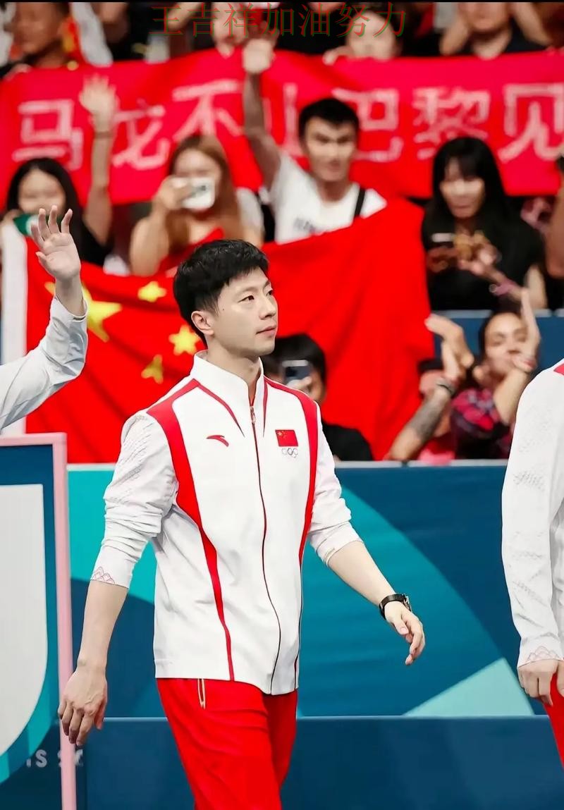 英超赛后观察:马龙表现抢眼 让晋级悬念继续保留 英超赛后观察:马龙表现抢眼 让晋级悬念继续保留